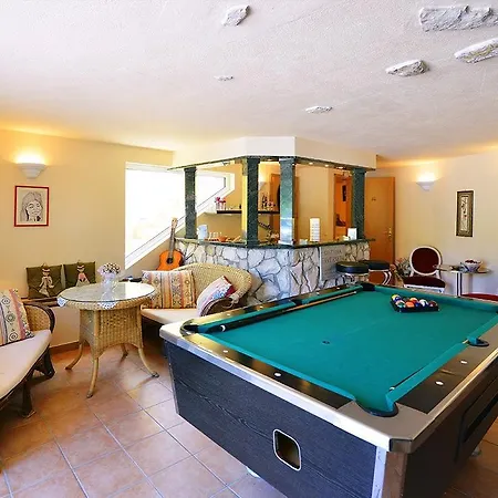 Holiday Ripenda Kras * Labin (Istria)